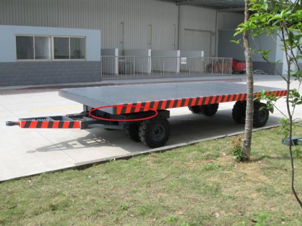 Trailer slewing bearing