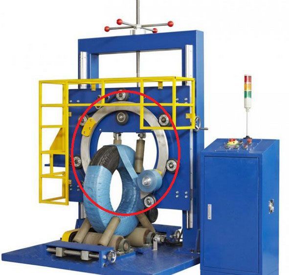 Packing and wrapping machine
